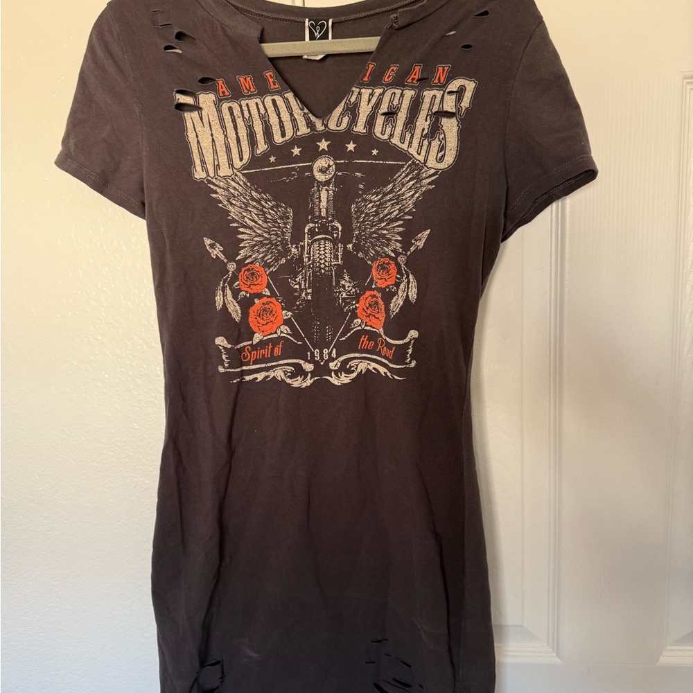 Windsor Black Graphic Tee with Motorcycle Design